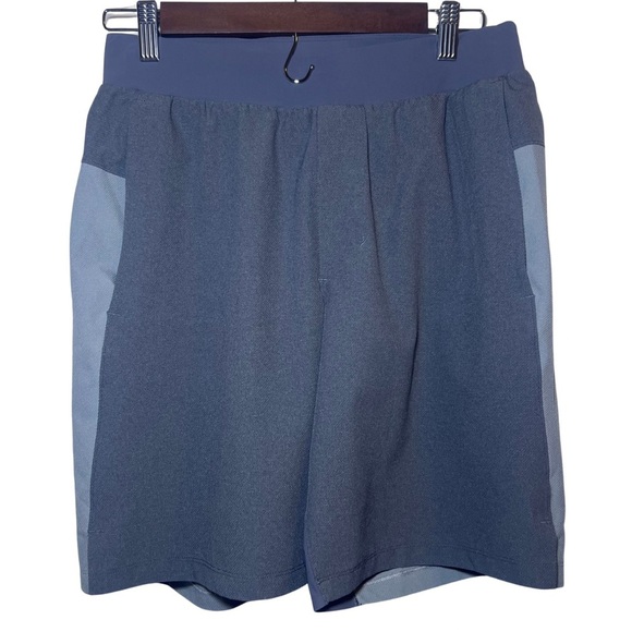 Lululemon Men's Size 28 Small Shorts Mesh Liner Green Gray Two Tone Drawstring - Picture 1 of 8